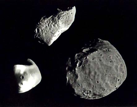 Fotomontaje con imgenes de tres asteroides