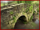 Puente medieval en Terras do Mio